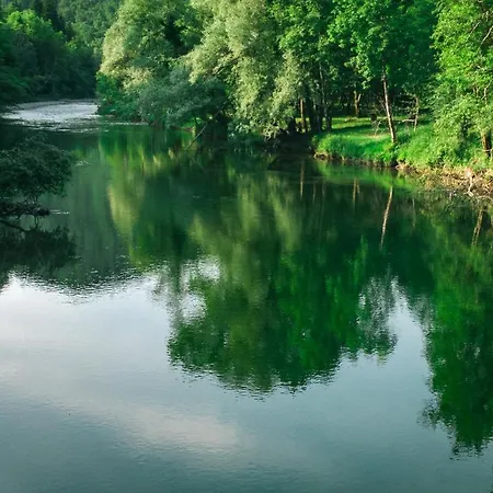 Dom wakacyjny House Bale, Bale Kostel