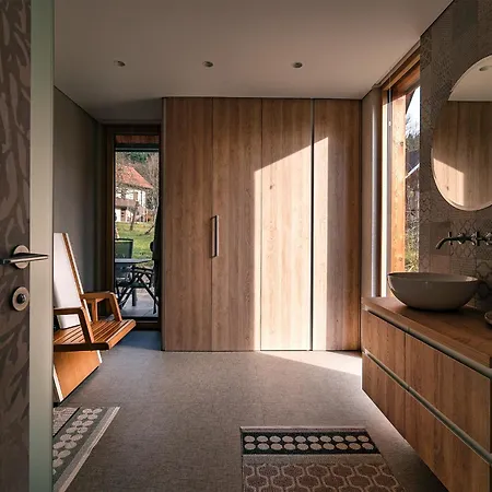House Bale, Bale Feriehus *