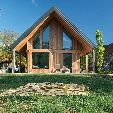 Dom wakacyjny House Bale, Bale *