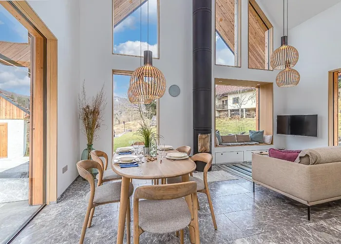 بيت للعطل House Bale, Bale Kostel