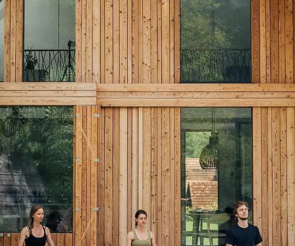 度假居 House Bale, Bale Kostel